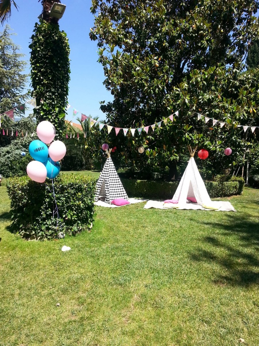 Κήπος για παιδικά πάρτυ Καλώς ήρθατε στο Petit Paris Ekali